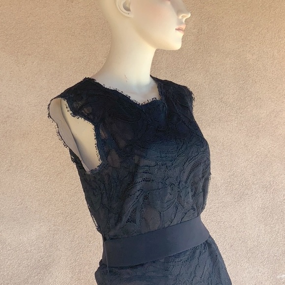 Currently Consigned Emilio Pucci Colonial Lace Dress Like New! US 8, IT 42 - Picture 3 of 13